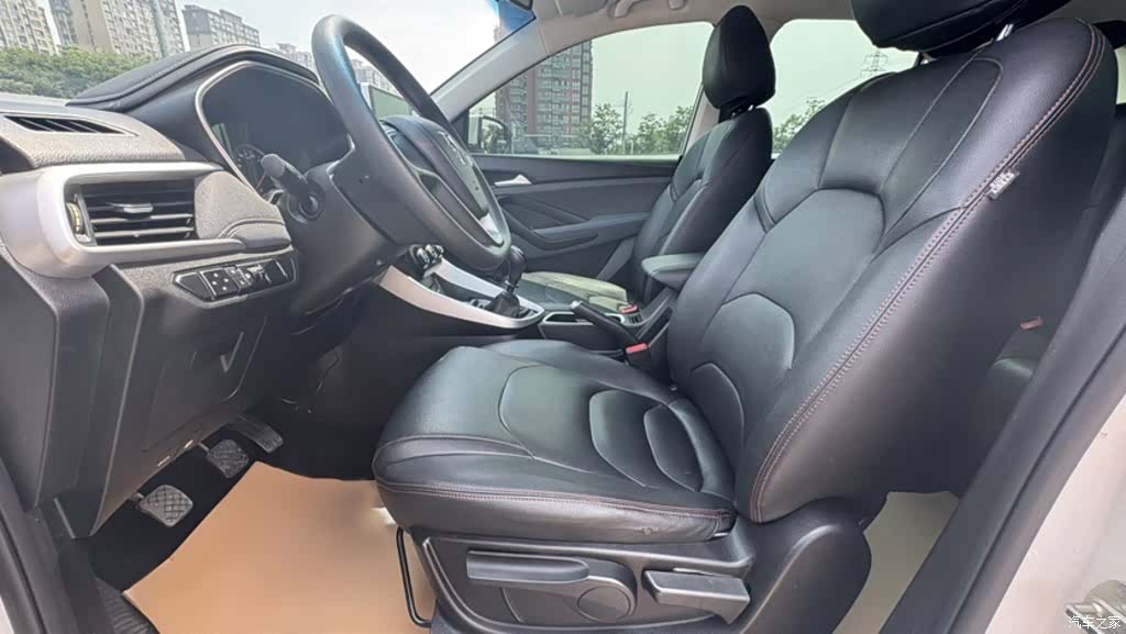 Wuling 530, 2019 11