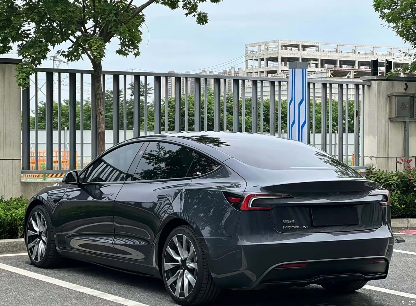 Tesla Model 3, 2024 14