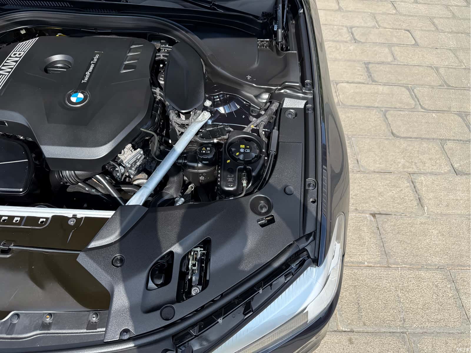 BMW 5 Series, 2019 34