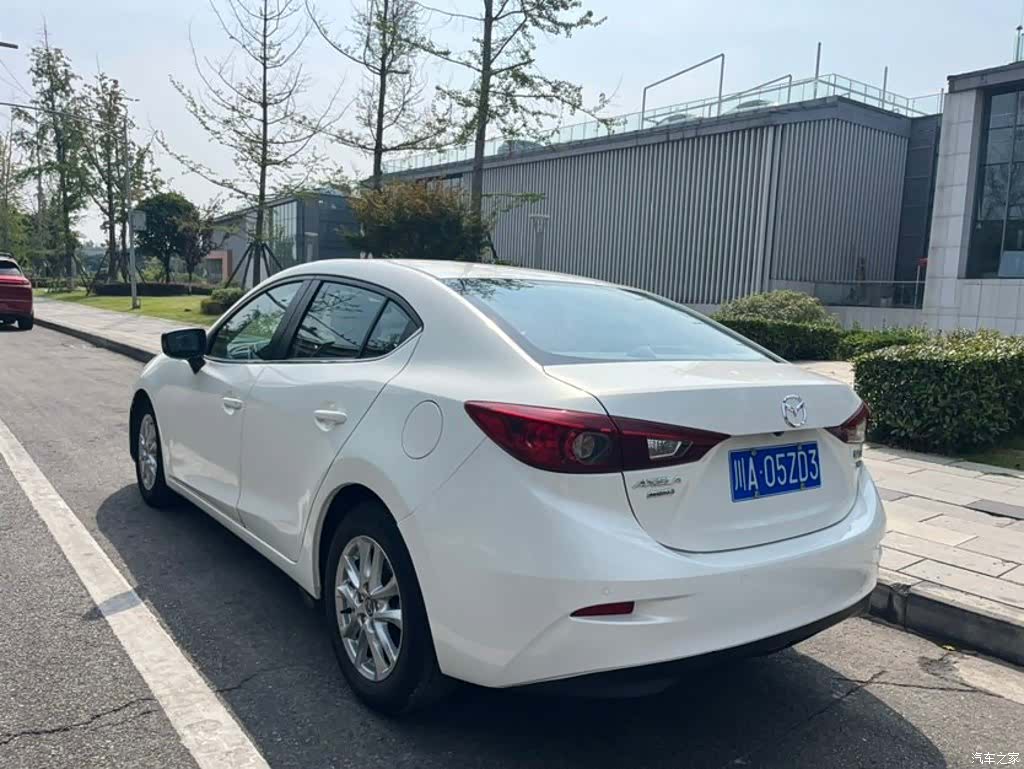 Mazda Mazda3, 2016 7