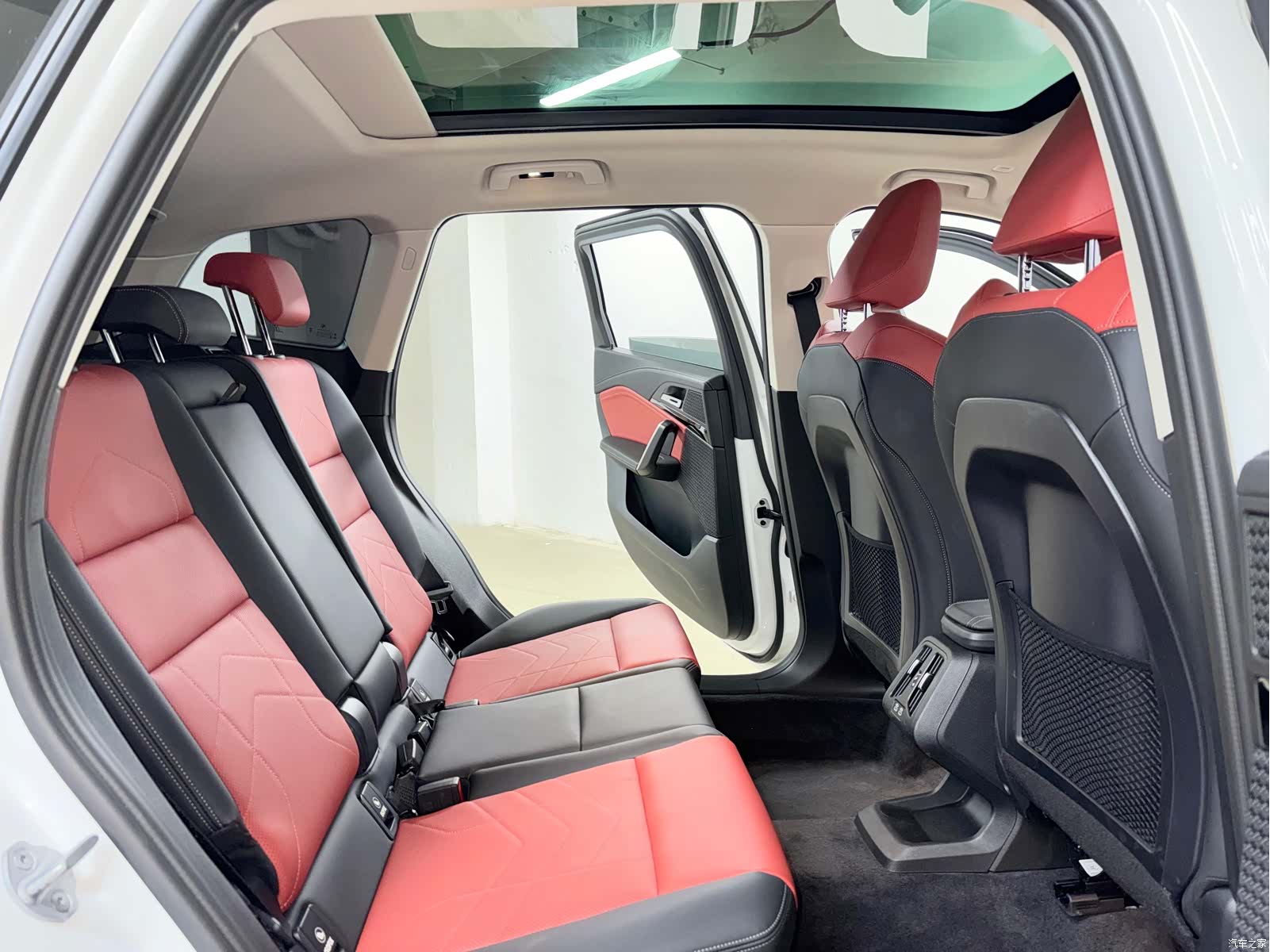 BMW X1, 2024 9