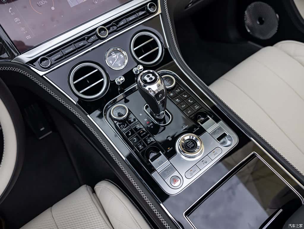 Bentley Continental GT, 2022 16