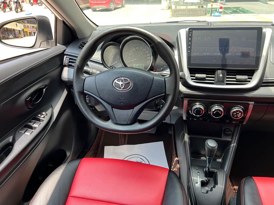 Toyota YARiS L Zhixuan