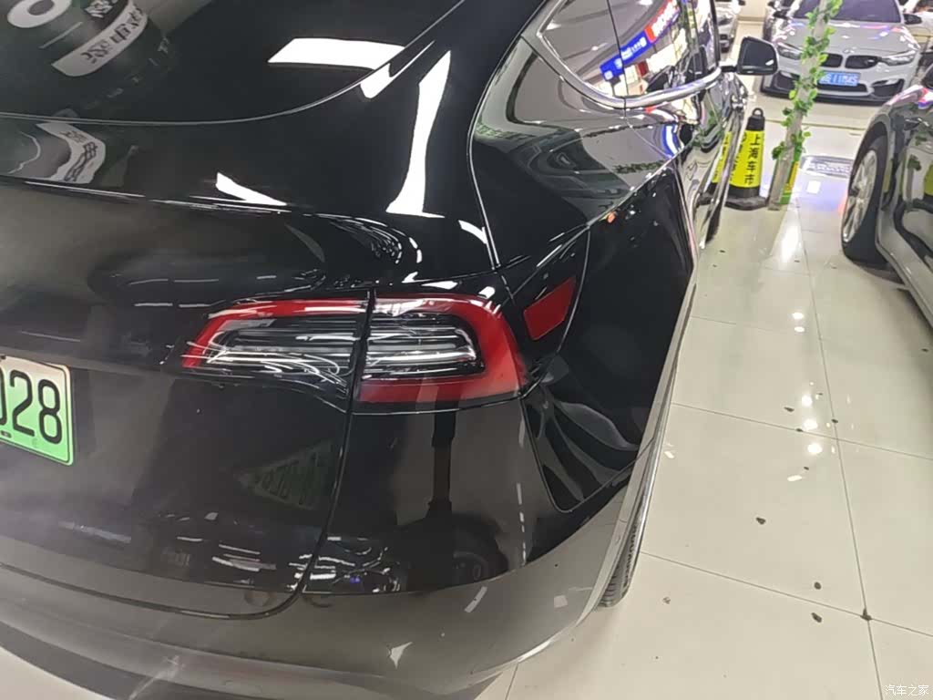 Tesla Model Y, 2022 8