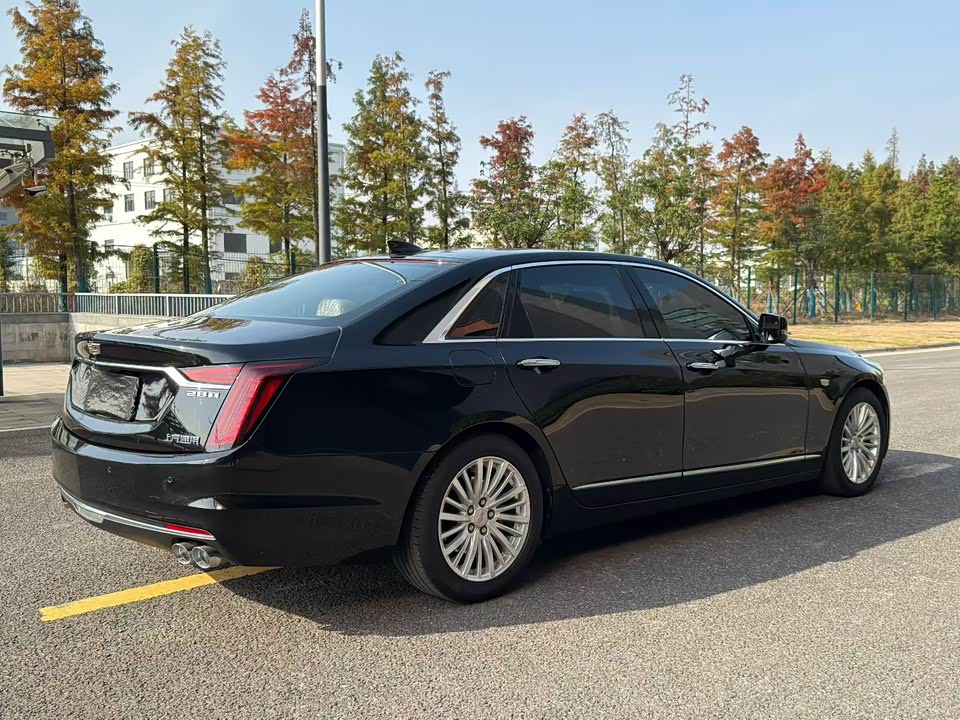 Cadillac CT6
