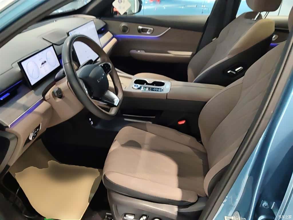 Chery Tiggo 8 Plus, 2025 15