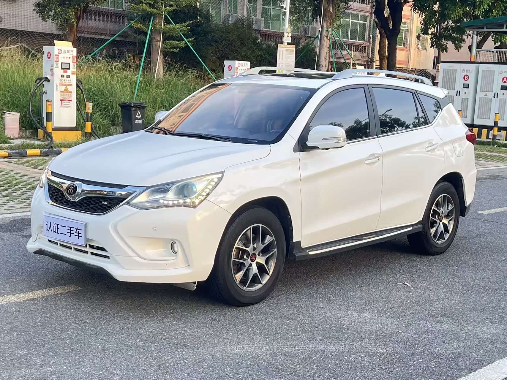 BYD Song, 2017 1