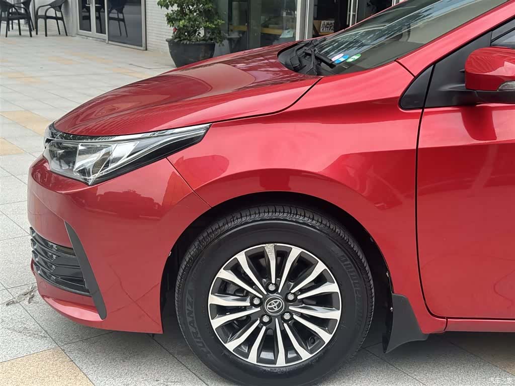 Toyota Corolla, 2019 все фото