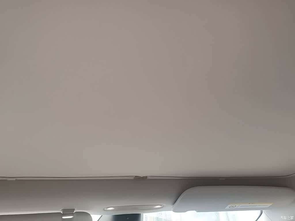 Tesla Model 3, 2024 18