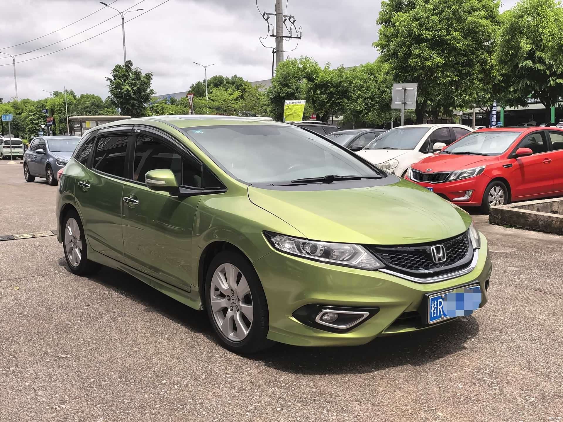 Honda Jade, 2016 все фото