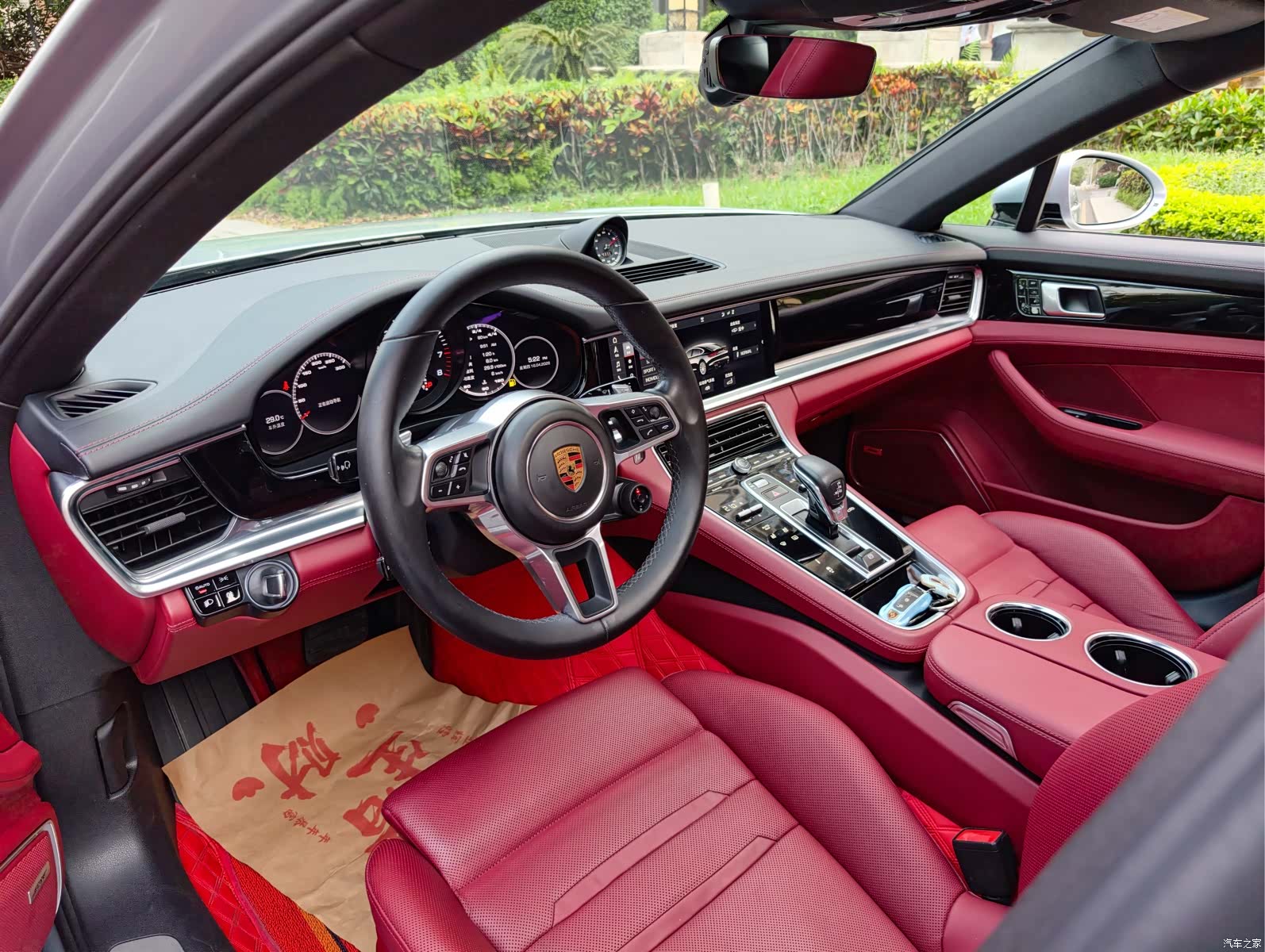 Porsche Panamera, 2018 9