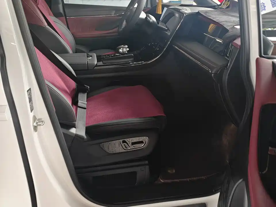 Trumpchi Trumpchi M8