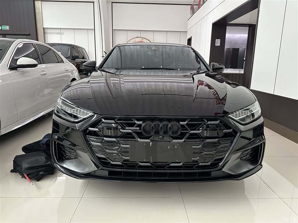 Audi A7L, 2025 2