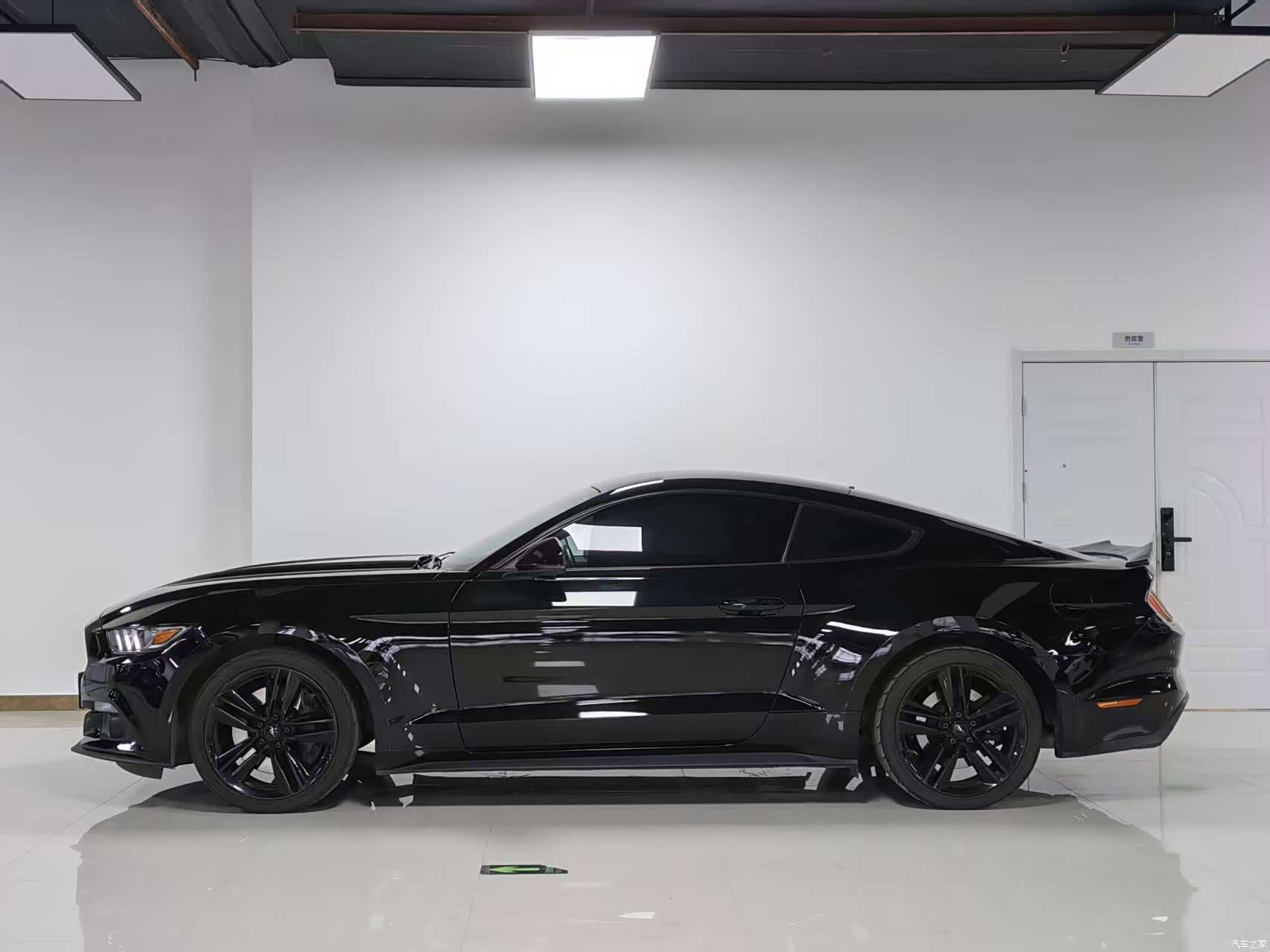 Ford Mustang, 2016 4