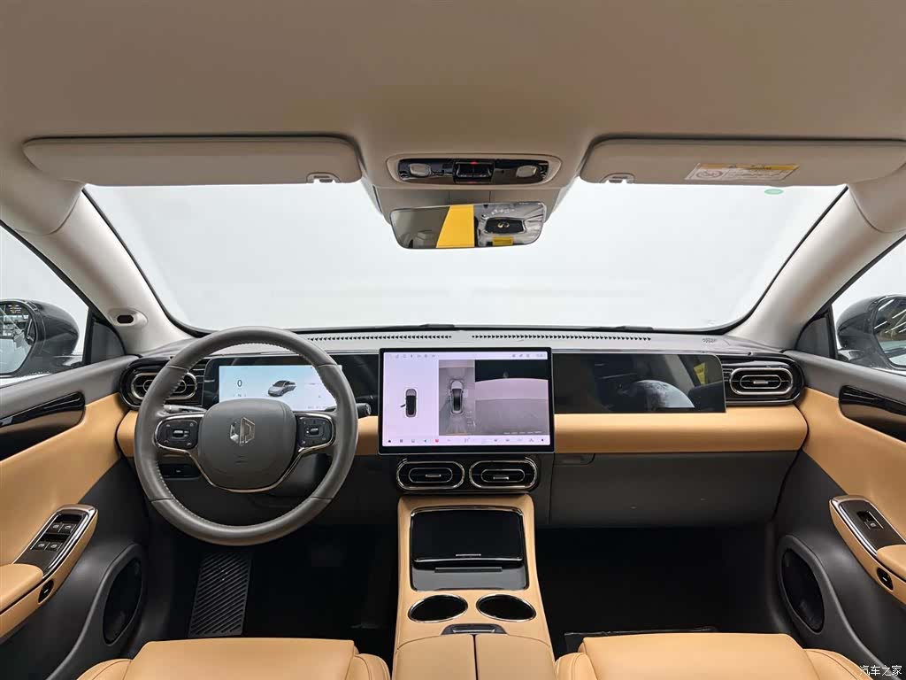 Leapmotor C01, 2024 23