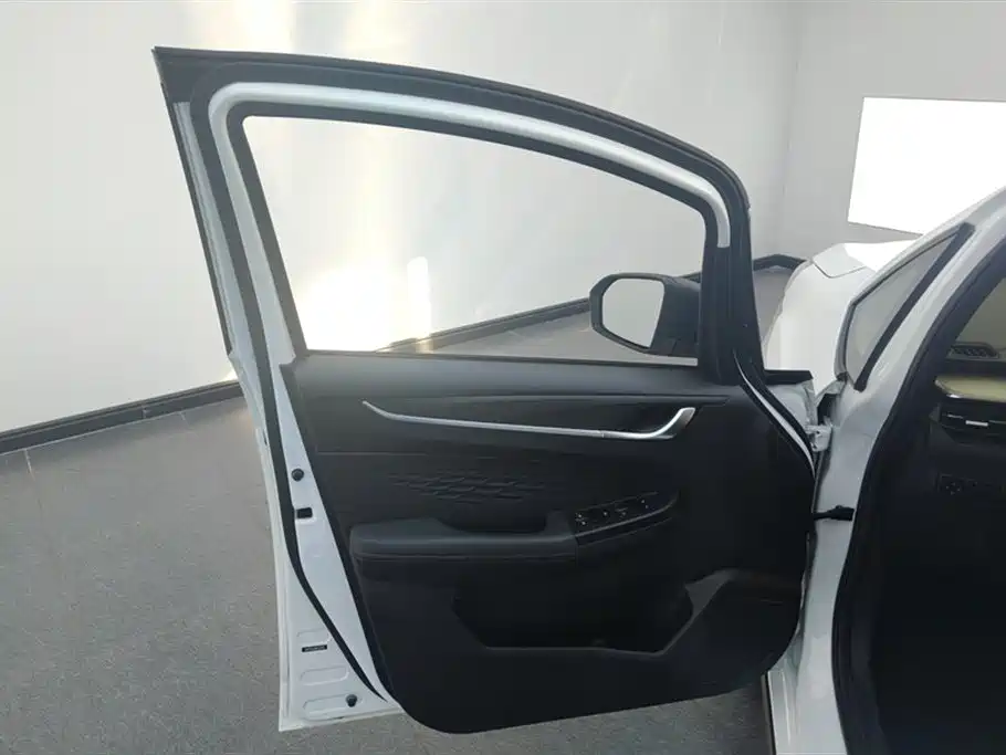 Geely Vision X3