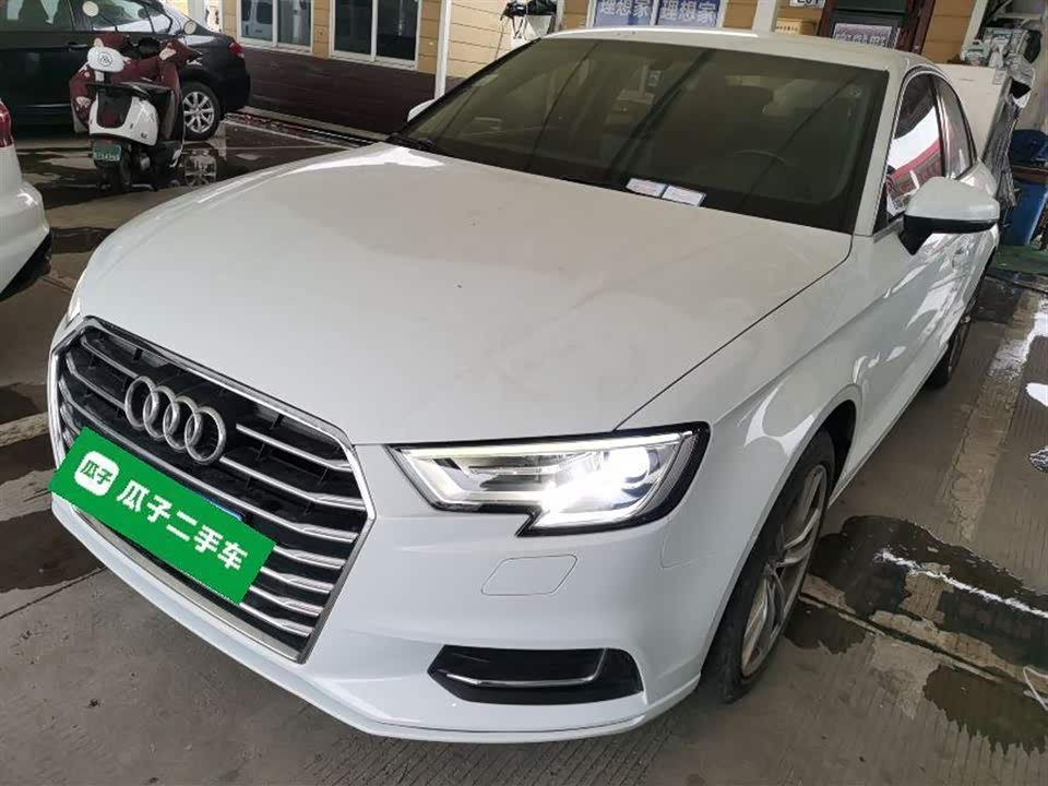 Hongqi Kunming Car Hongqi Kunming Car