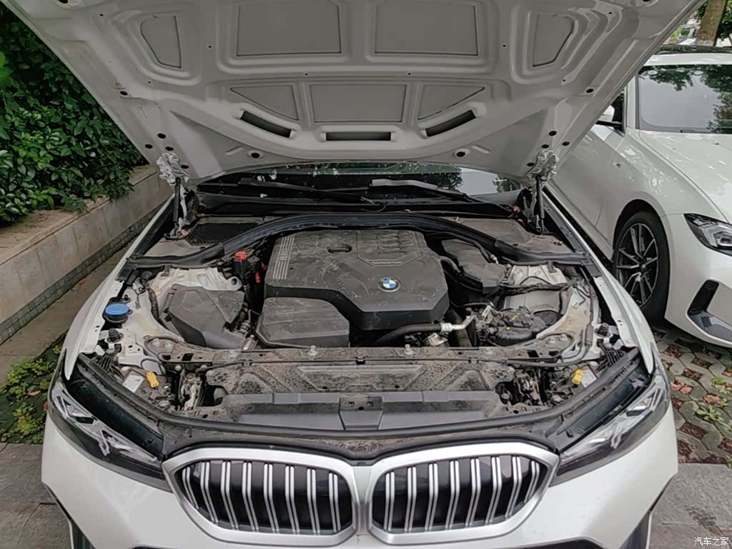 BMW 3 Series, 2024 16