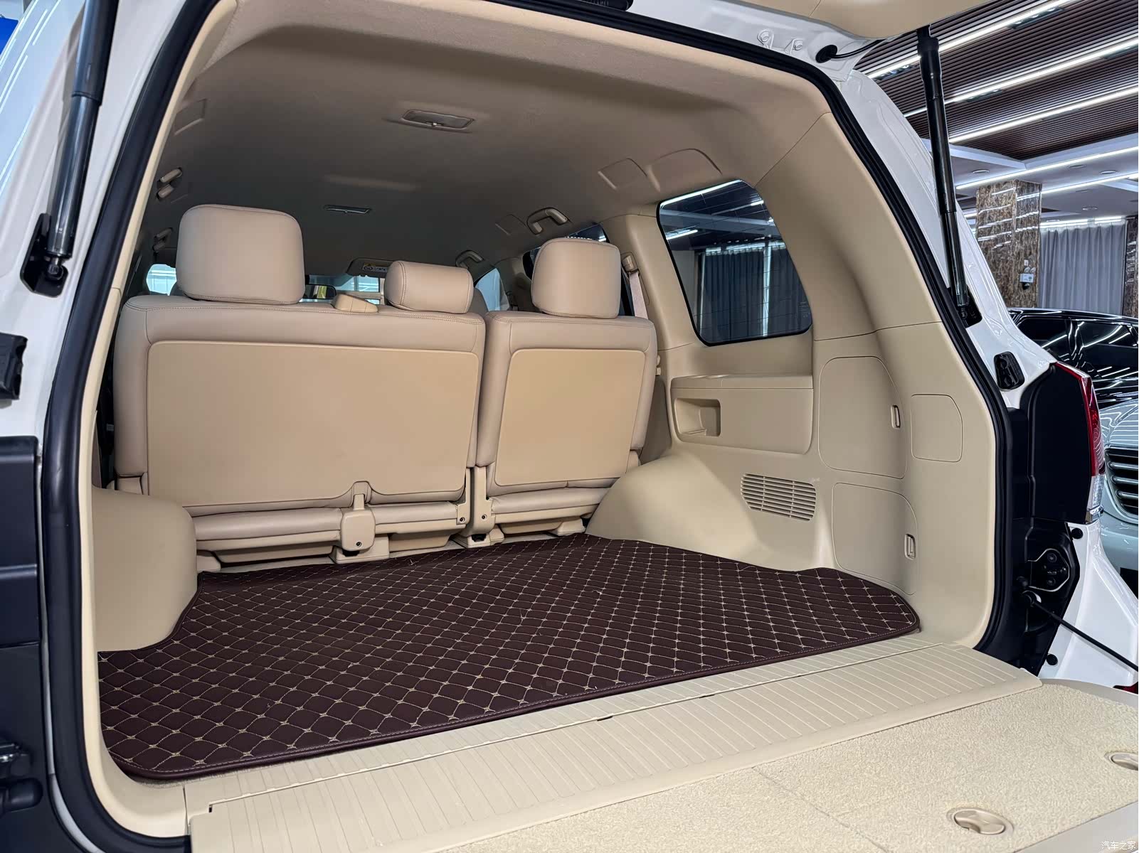 Toyota Land Cruiser, 2017 23