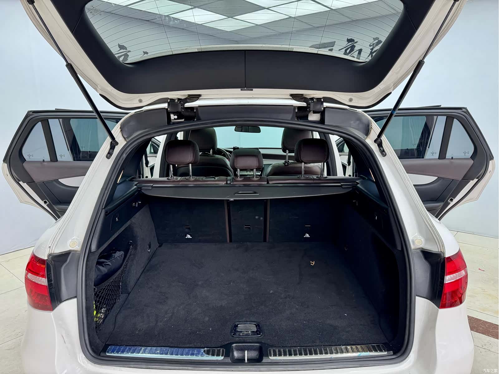 Mercedes-Benz GLC, 2018 21