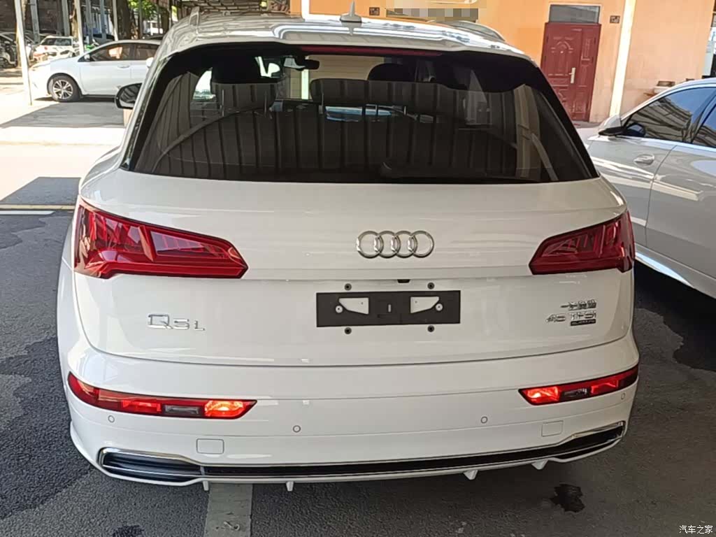 Audi Q5L, 2019 6