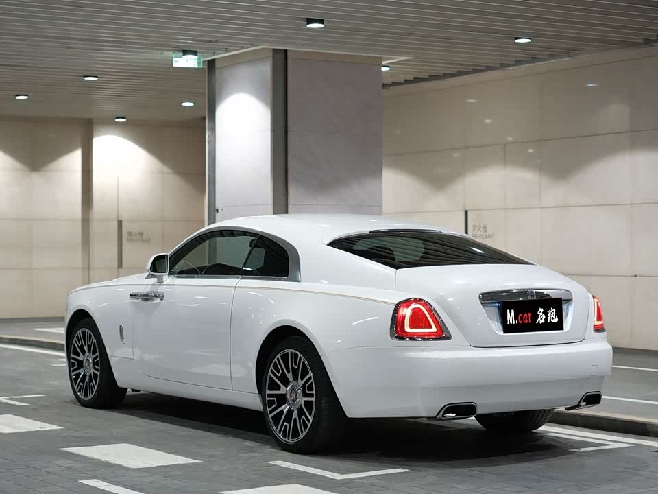 Rolls-Royce Phantom