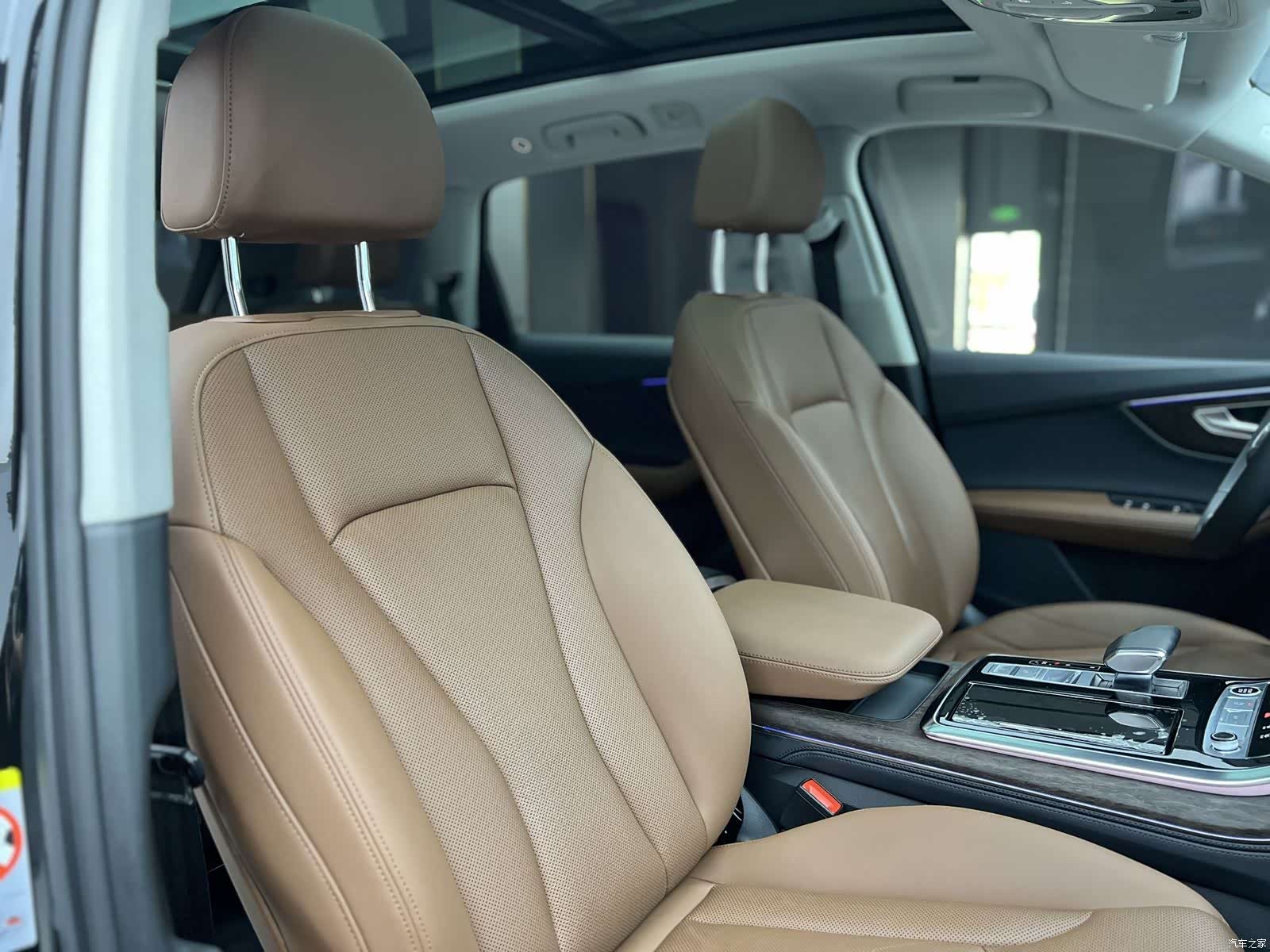 Audi Q7, 2023 24