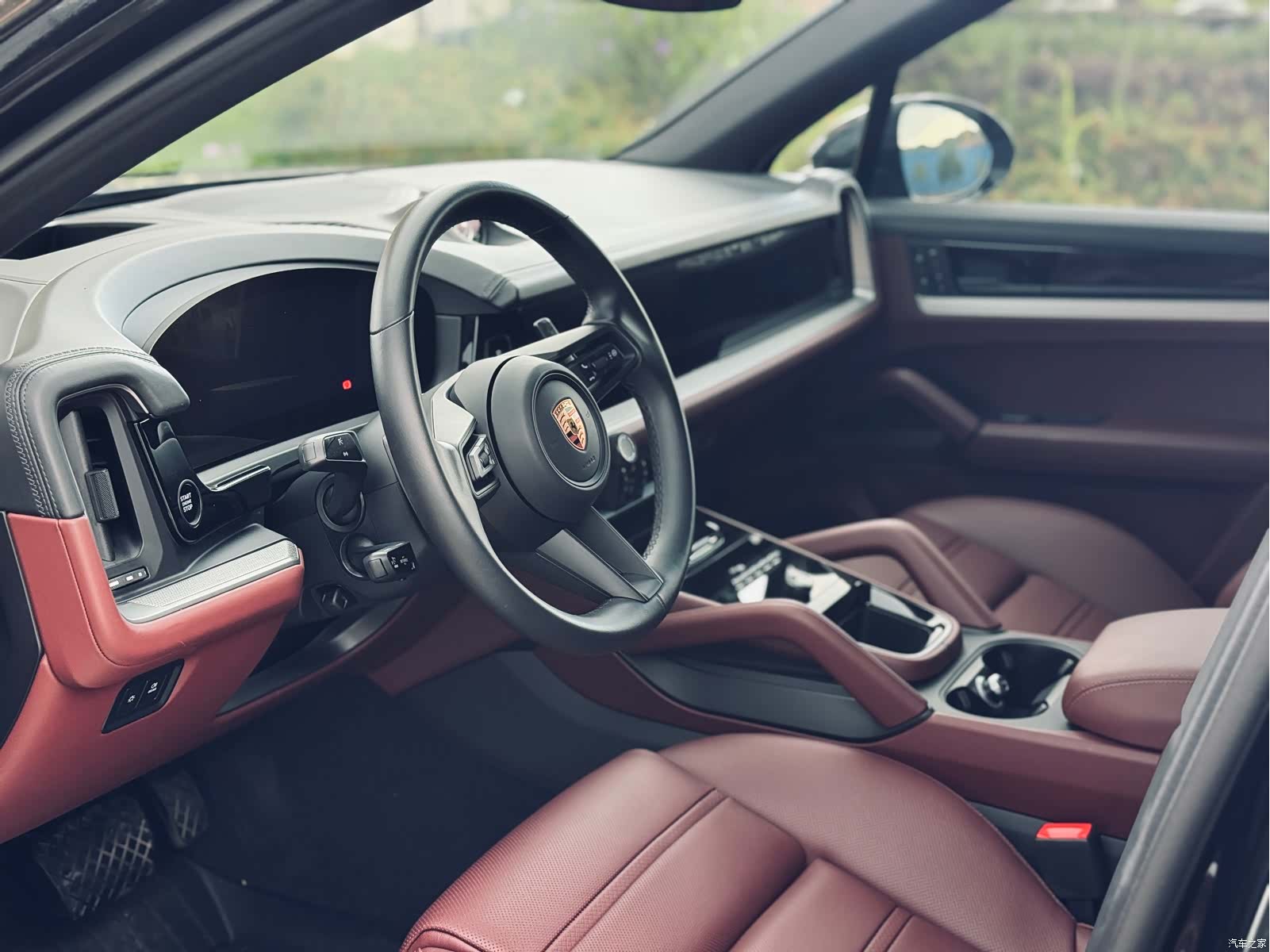 Porsche Cayenne, 2026 все фото