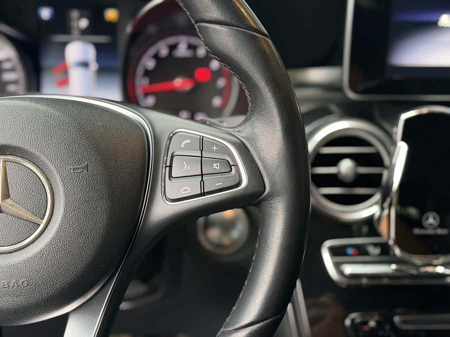 Mercedes-Benz GLC-Class 2018, фото 13