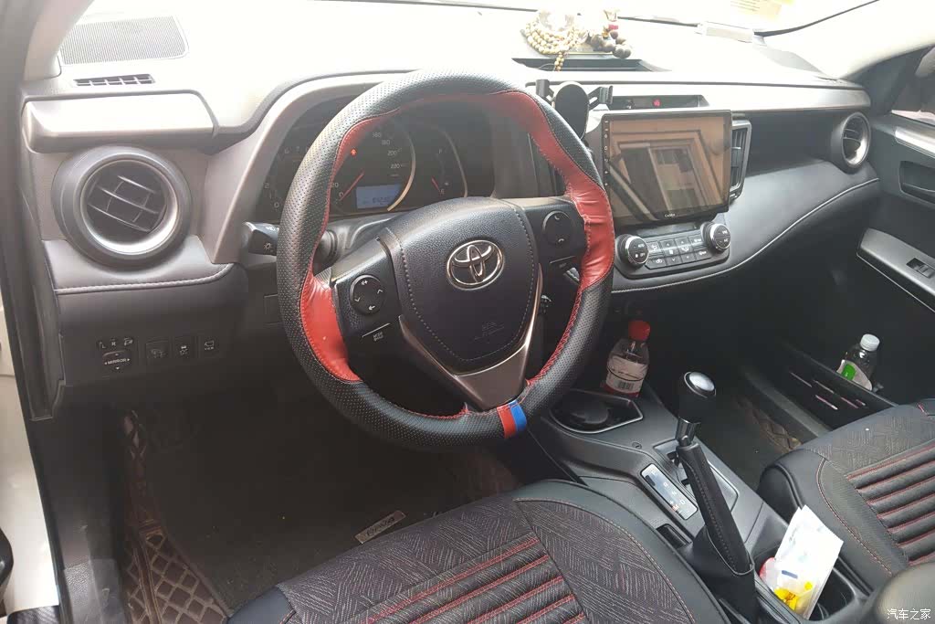 Toyota RAV4, 2018 12
