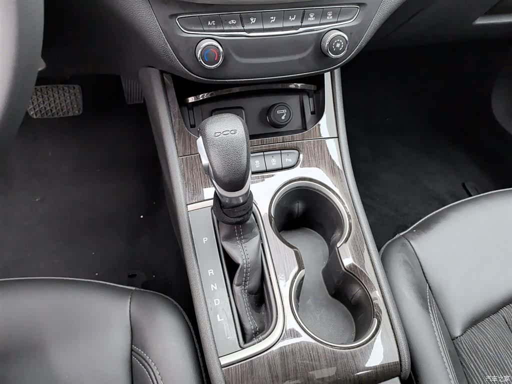 Buick Verano, 2018 13