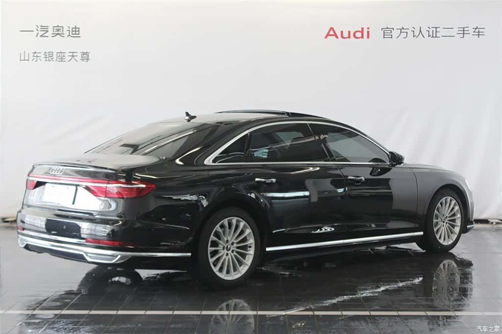 Audi A8L, 2022 все фото