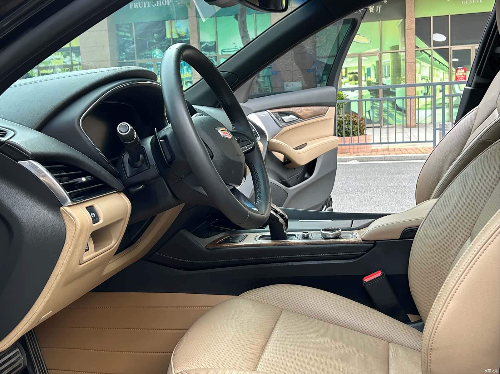 Cadillac CT5, 2024 33