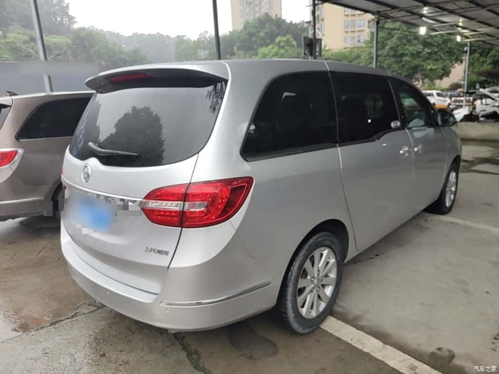 Buick GL8, 2017 7