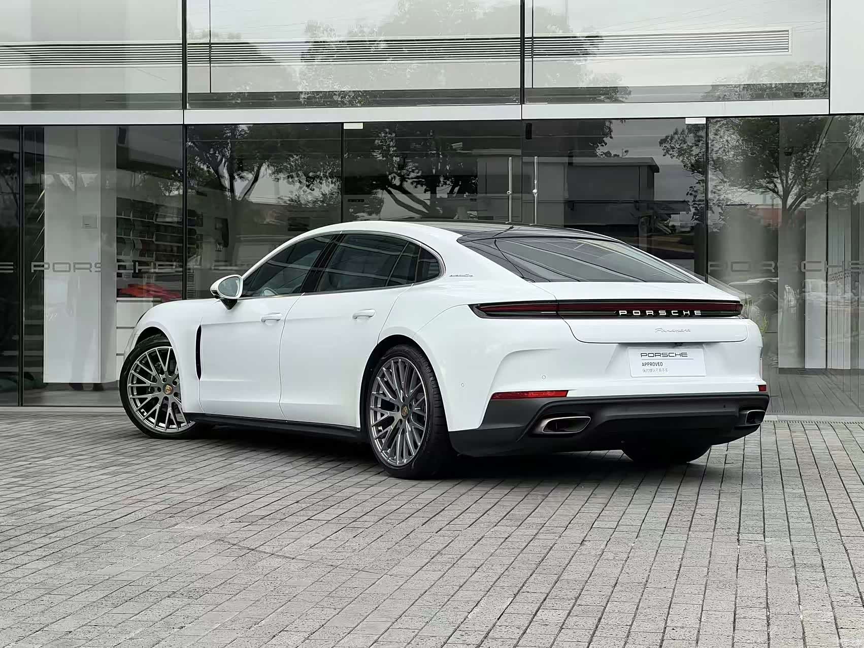 Porsche Panamera, 2025 3