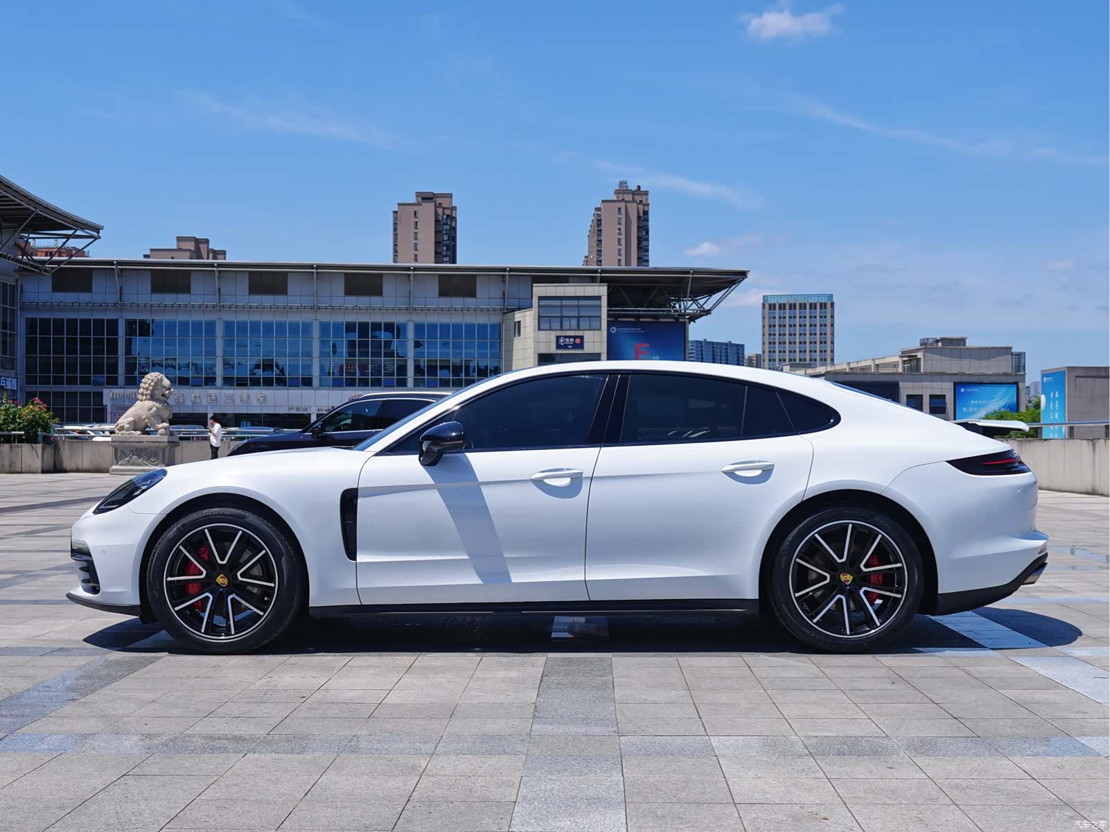 Porsche Panamera, 2017 6