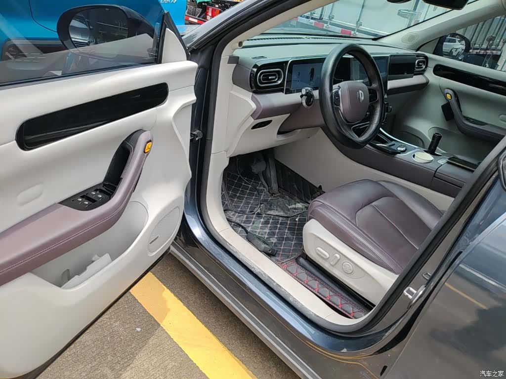 Leapmotor C11, 2023 16