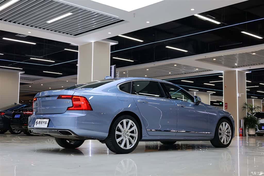 Volvo S90, 2019 13