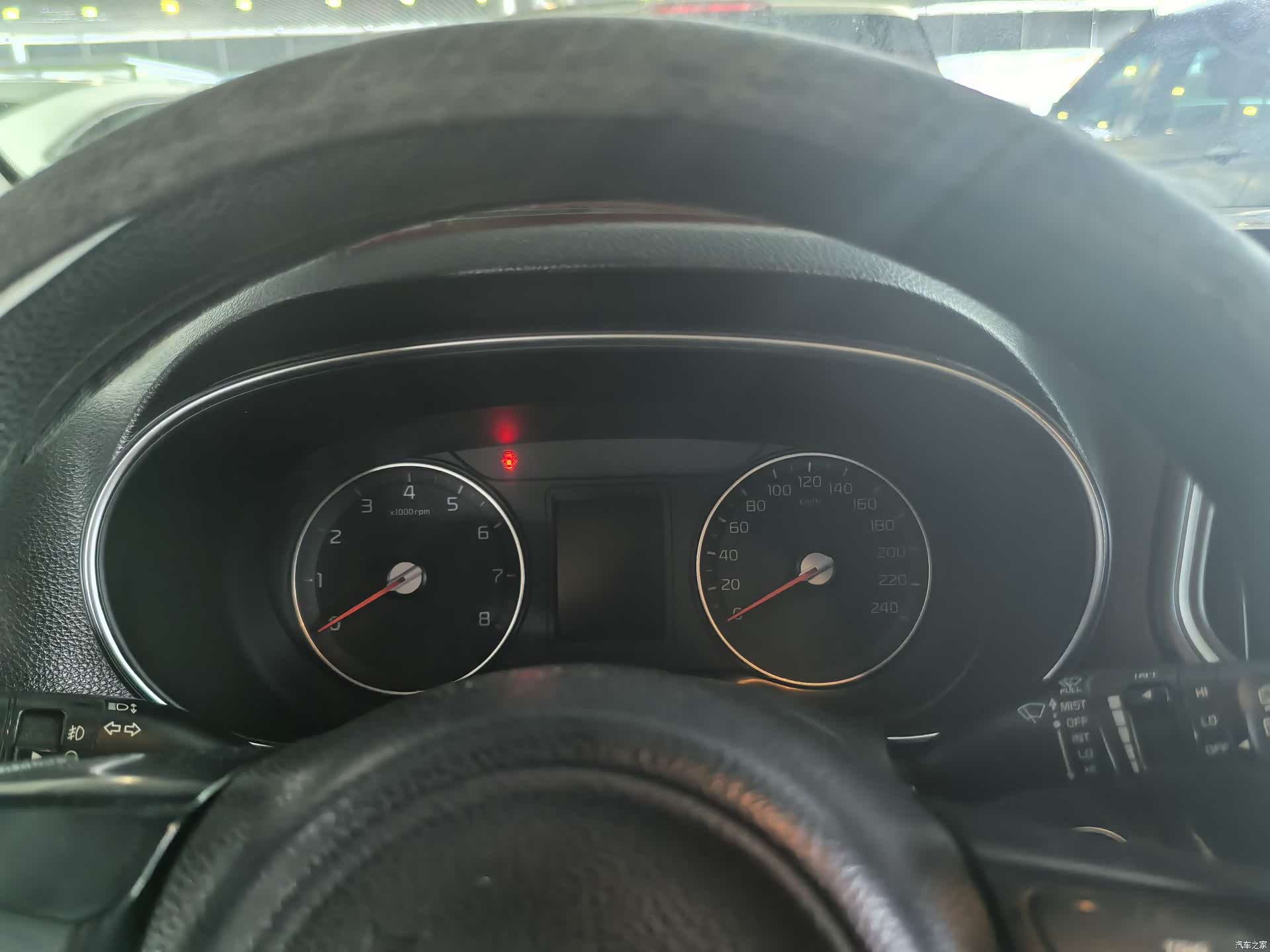 Kia KX3, 2016 12