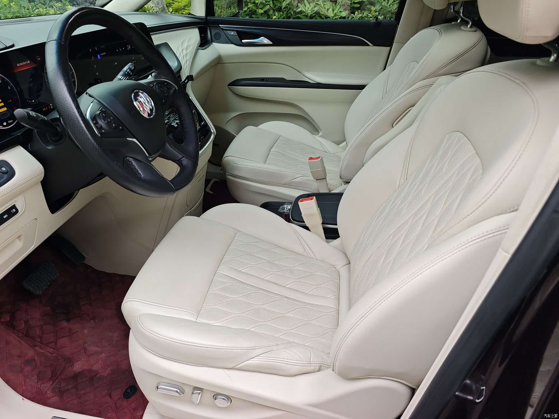 Buick GL8, 2021 6