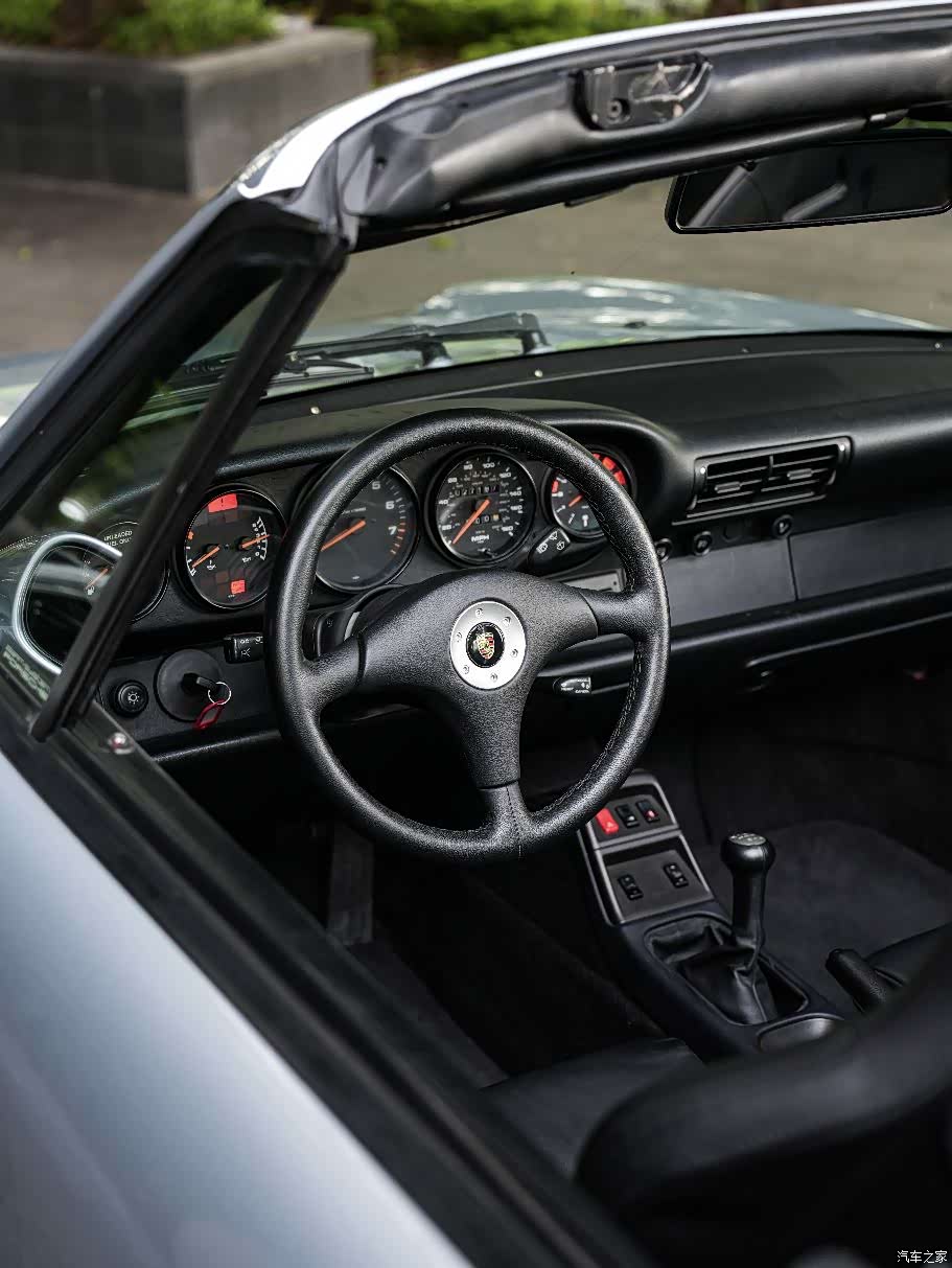 Porsche 911, 2003 11
