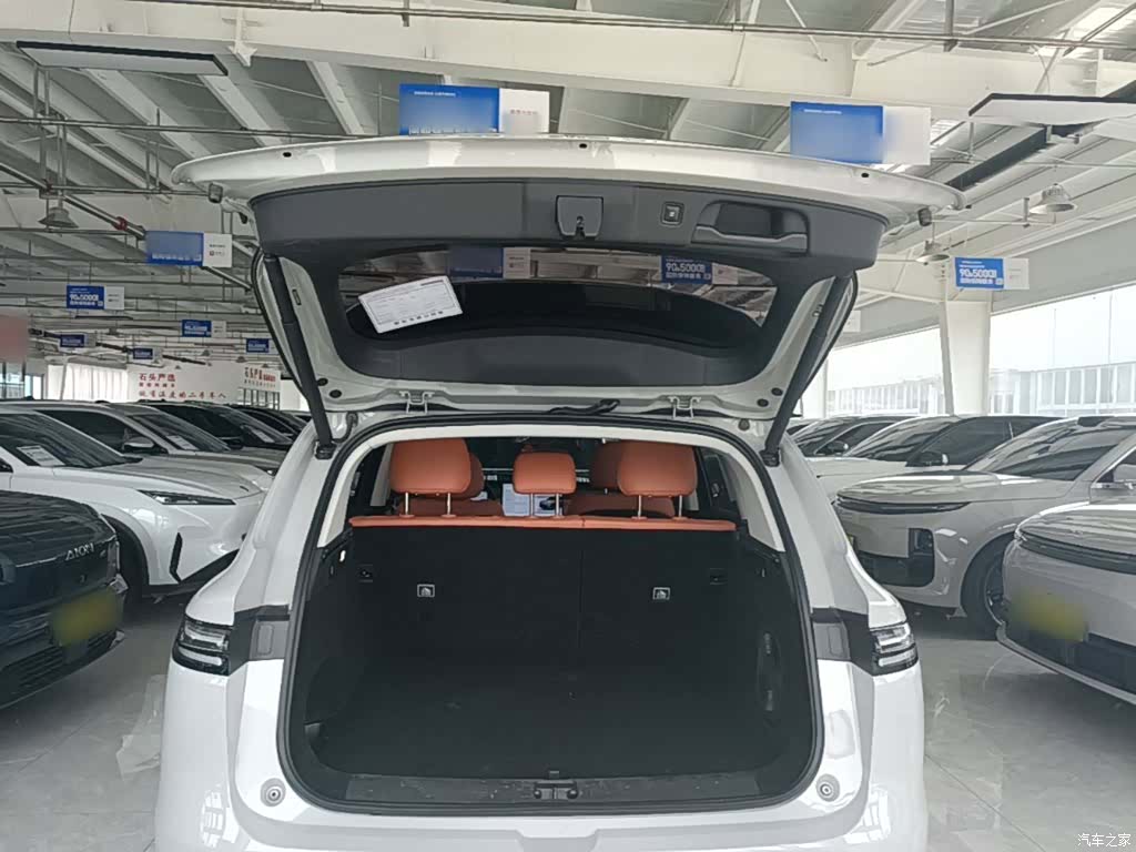 Leapmotor C10, 2025 19