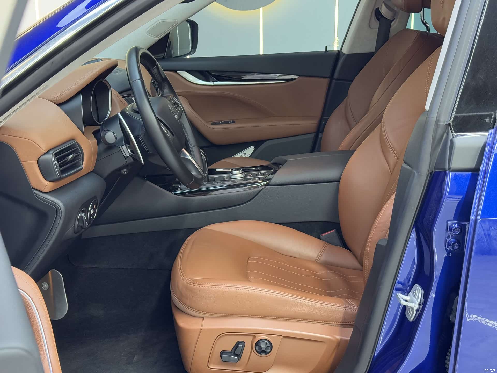 Maserati Levante, 2018 8