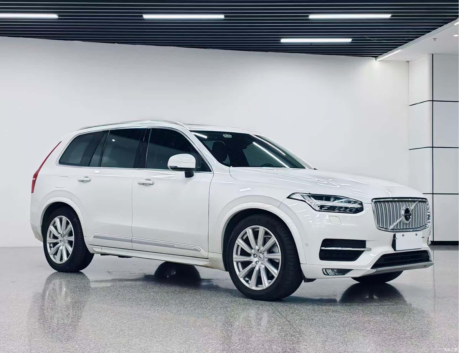 Volvo XC90, 2017 4