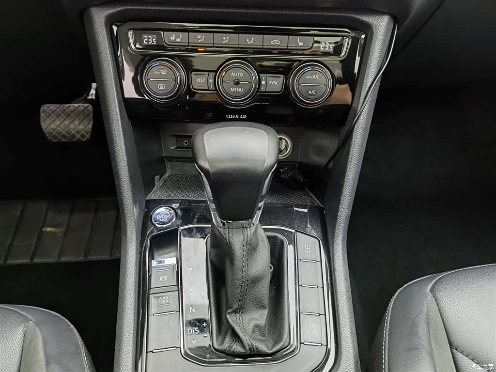 Volkswagen Tiguan L, 2018 13