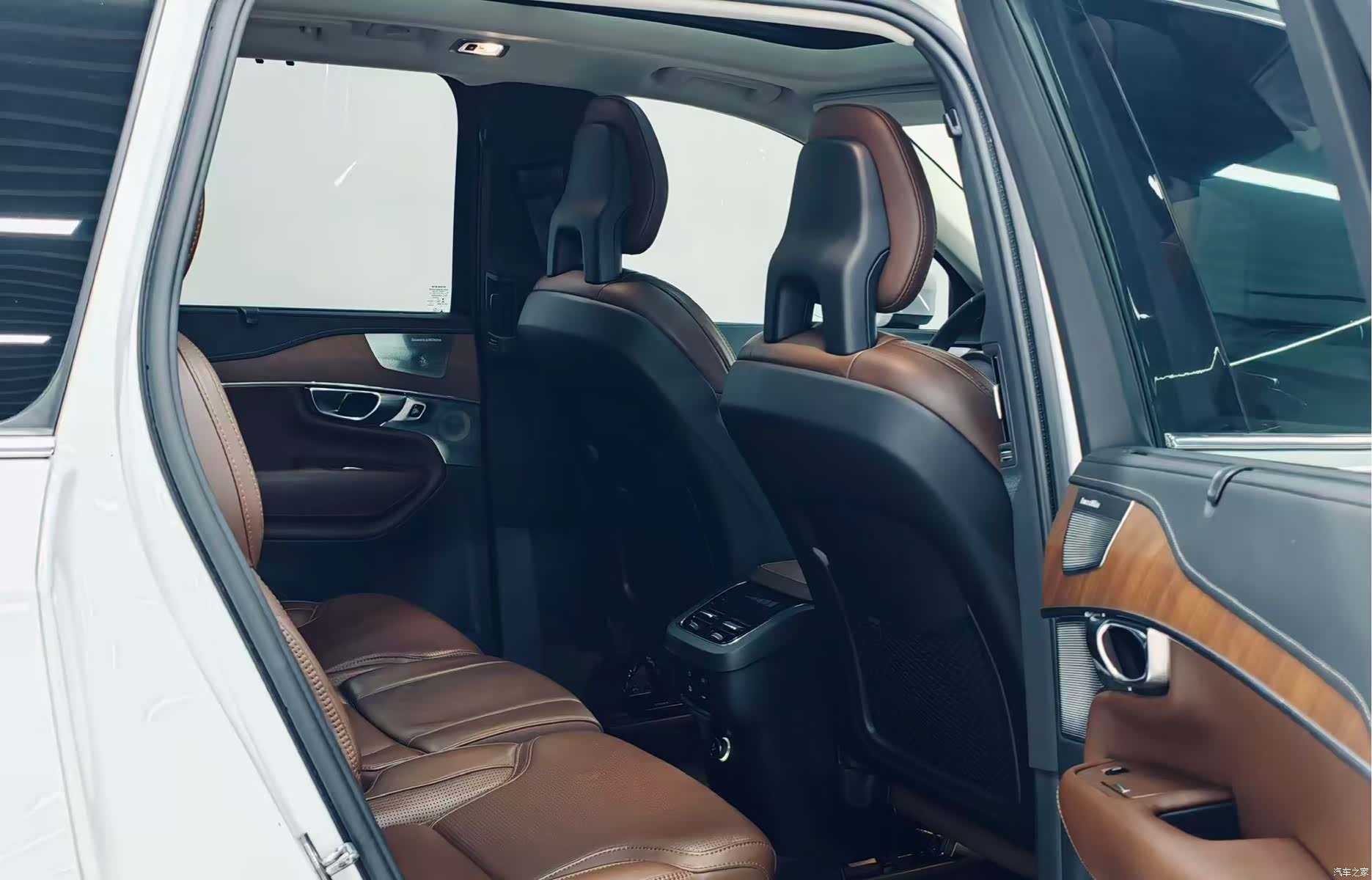 Volvo XC90, 2017 12