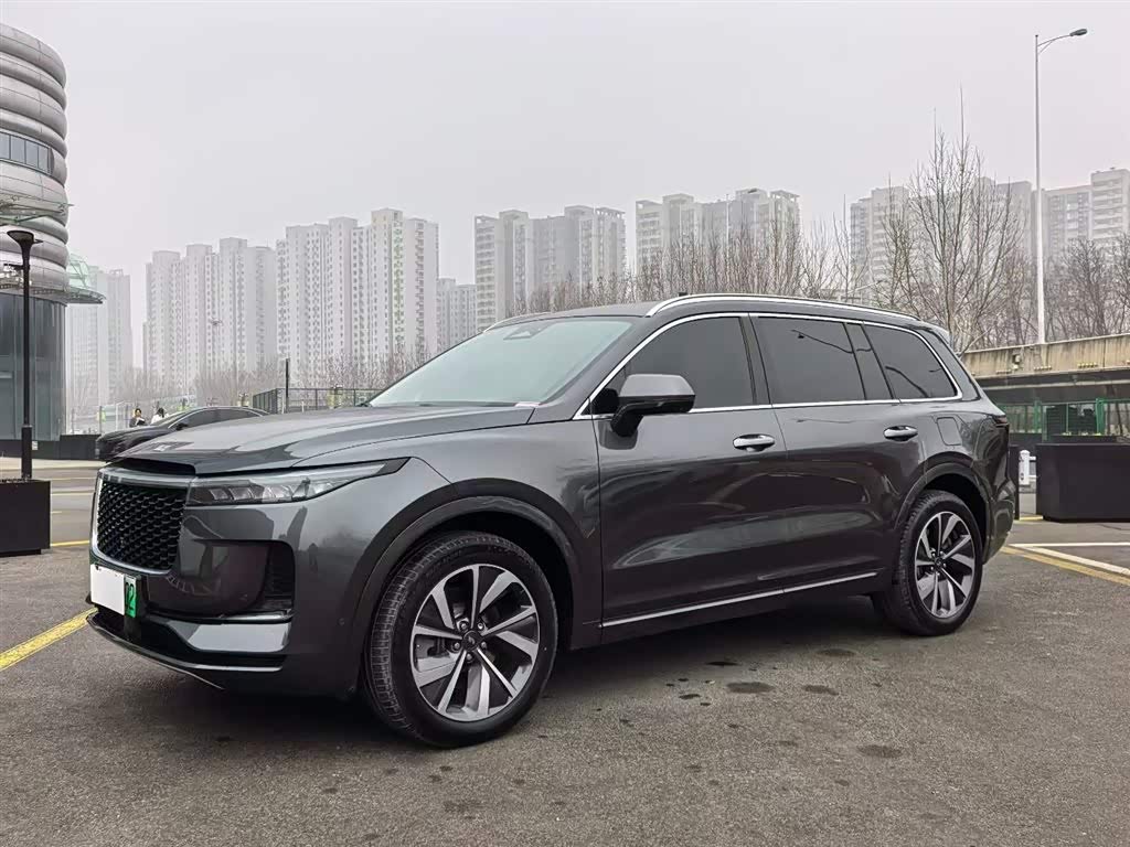 Li Auto ONE