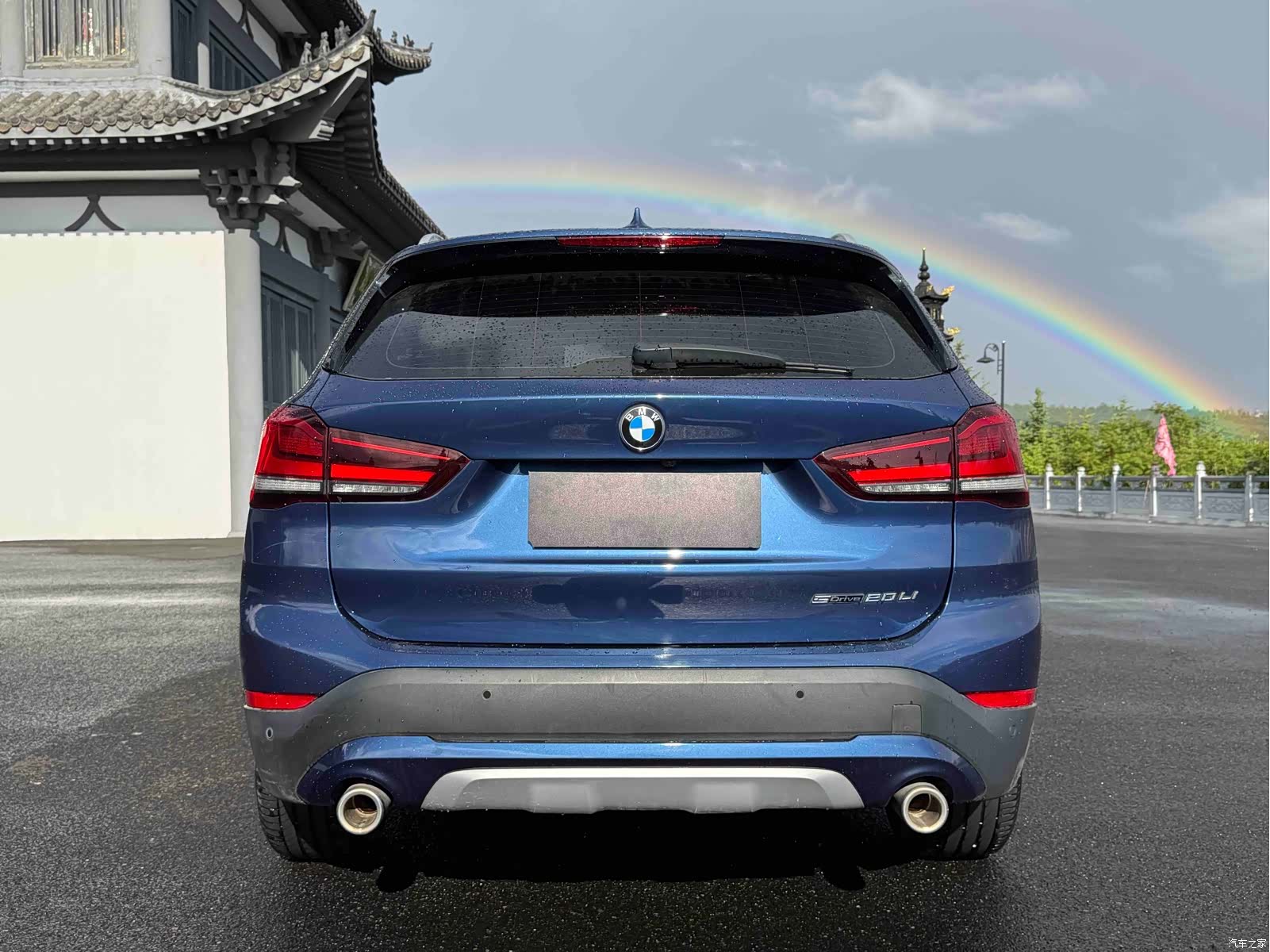 BMW X1, 2022 все фото