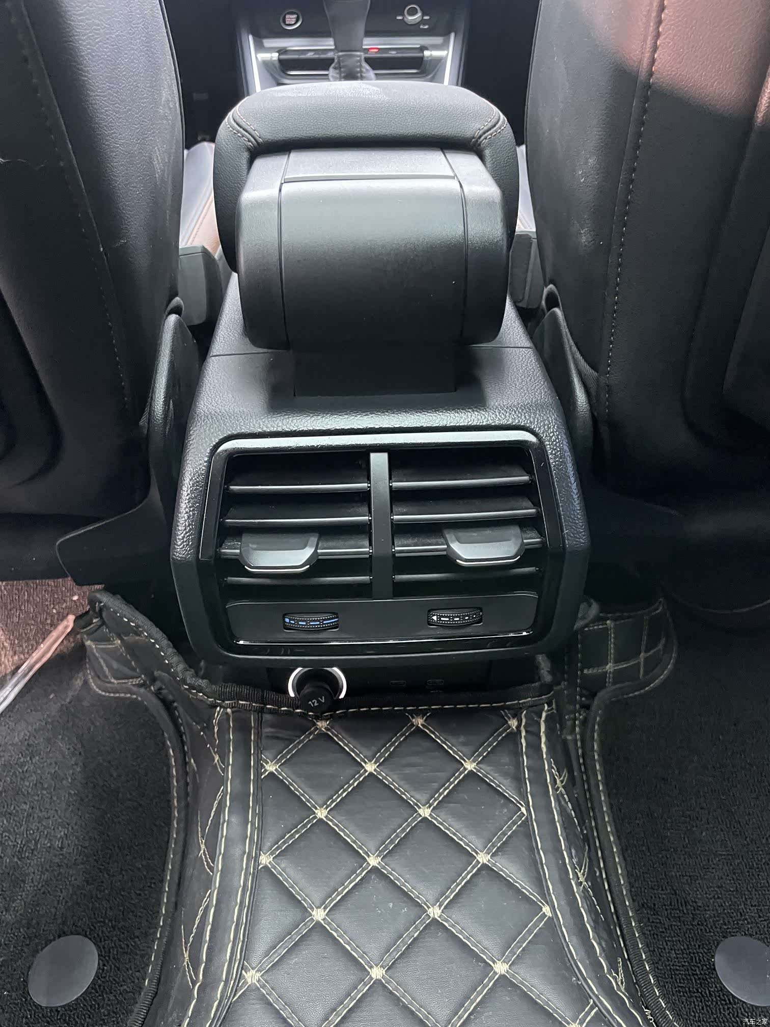 Audi Q3, 2022 15