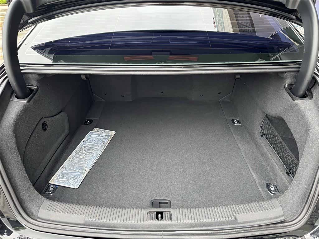 Audi A6L, 2017 16